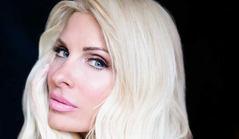 Μετά τη Βάσω Λασκαράκη ακόμα ένα πρόσωπο έχουν προσεγγίσει από τον Alpha για την θέση της Μενεγάκη