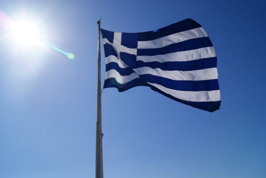Η “λευκή λίστα”: 20 χώρες παίρνουν τουριστικό “διαβατήριο” για την Ελλάδα – Ποιες παραμένουν σε καραντίνα