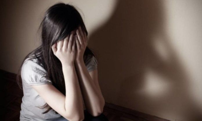 Χανιά-Αναβιώνει η υπόθεση βιασμού κοριτσιού από τον πατέρα της – «Ήταν πάρα πολύ όμορφη, κάτι πάθαινα και τα έκανα»