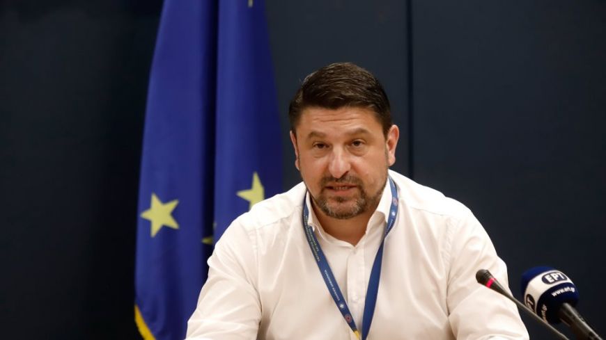 Κορoνοϊός: Προβληματίζουν οι τοπικές εστίες – Επιστρέφει σήμερα η ενημέρωση από τον Χαρδαλιά