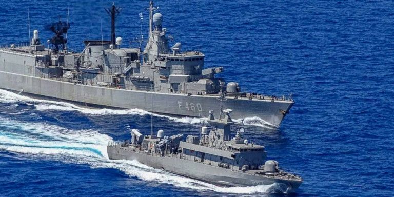 Σε ετοιμότητα οι Ένοπλες Δυνάμεις -19 τουρκικά πολεμικά πλοία στο Αιγαίο