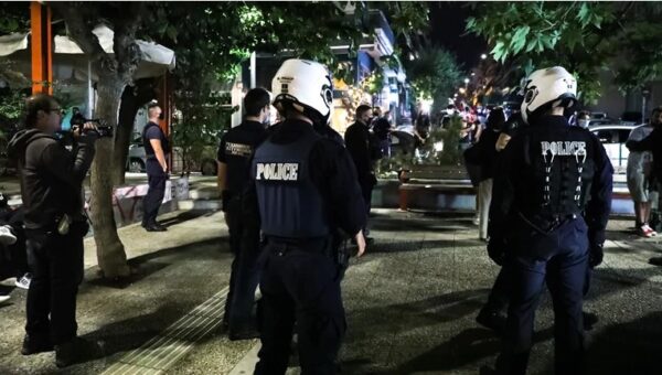 Κορονοϊός: “Βρέχει” δικογραφίες για τους αρνητές της μάσκας – Στον εισαγγελέα ήδη 44 υποθέσεις