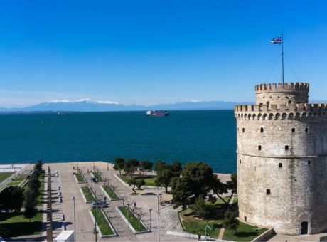 Κορωνοϊός: Lockdown σε Θεσσαλονίκη, Ροδόπη και Λάρισα -Τι σταματάει να λειτουργεί