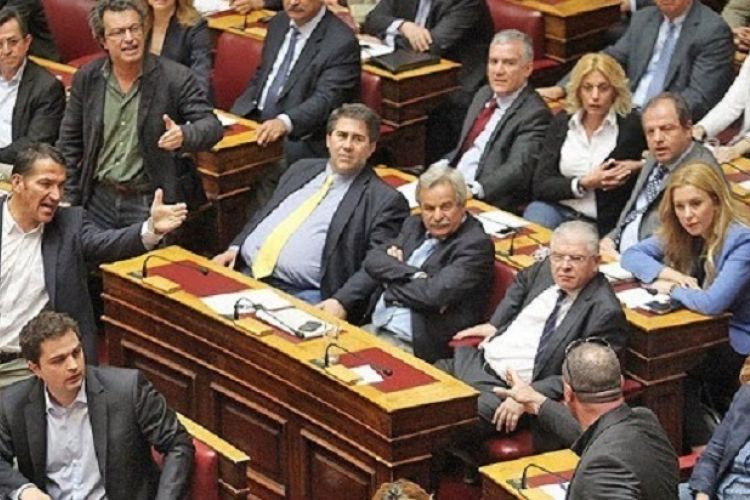 Όταν ο Πύρρος Δήμας «έσπασε» τον τσαμπουκά της Χρυσής Αυγής