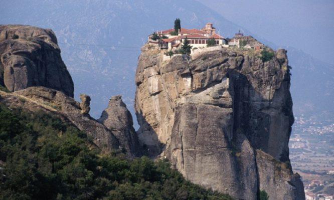 Πως κόλλησε κορoνοϊό Μοναχή των Μετεώρων