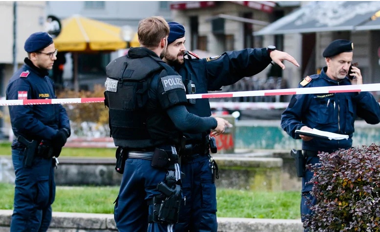 Επίθεση στη Βιέννη: Χαροπαλεύουν 7 τραυματίες – Ο δράστης είχε «αλβανικές ρίζες»