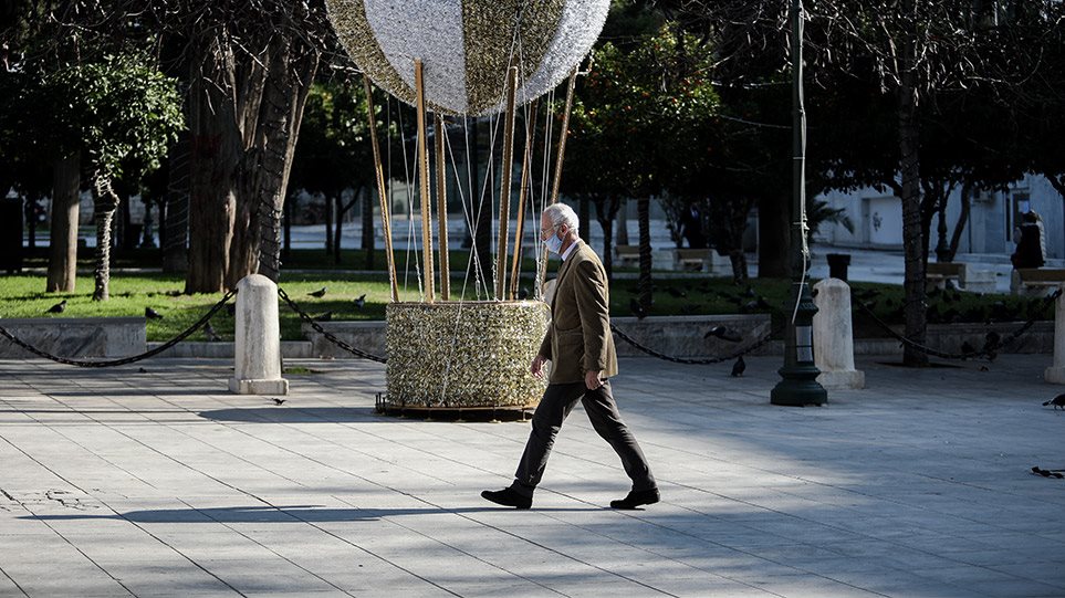 Κορωνοϊός: Η μετάλλαξη αλλάζει τα σχέδια – Νέα μέτρα και διαρκής συναγερμός