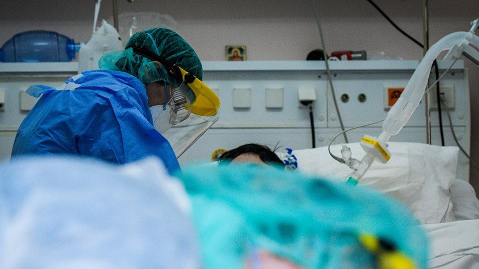 Κορωνοϊός: Έχασε τη μάχη 37χρονη βοηθός ακτινολόγου στο νοσοκομείο Νάουσας