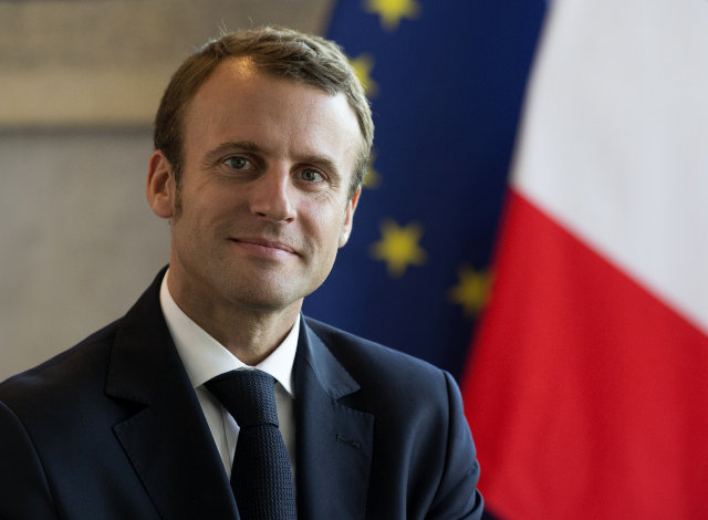 Θετικός στον κορονοϊό είναι ο Γάλλος Πρόεδρος Εμανουέλ Μακρόν