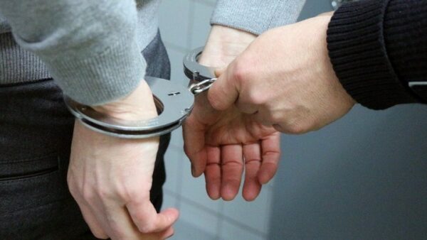 Κάθειρξη 15 ετών για την απόπειρα βιασμού δύο γυναικών- Πήγε να πνίξει την μια μέσα στη θάλασσα