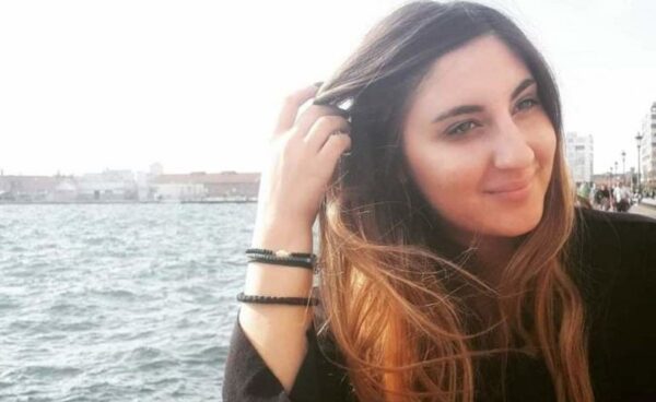 Θρήνος για την 22χρονη Δήμητρα – «Έσβησε» στην αγκαλιά της μάνας της
