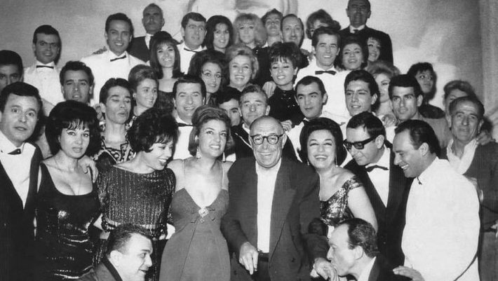 «Τι κουράζεσαι; Δεν τον βλέπεις ότι είναι κάφρος;»: Ο «εθνικός μεθύστακας» που δεν έβαζε ποτέ ούτε γουλιά στο στόμα του