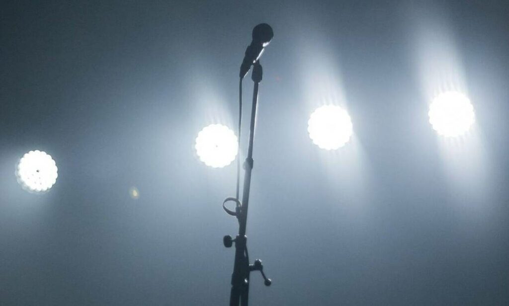 Θλίψη: Πέθανε πασίγνωστη τραγουδίστρια