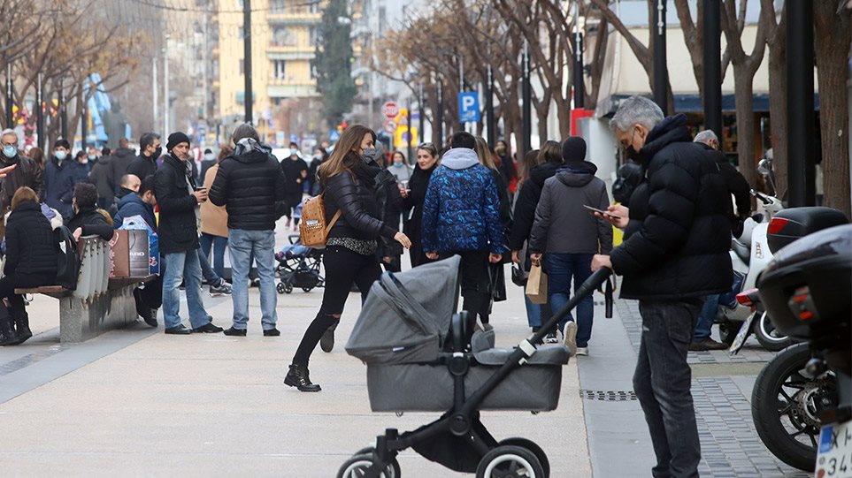 Κορωνοϊός: Στα 2.785 τα νέα κρούσματα – 649 οι διασωληνωμένοι, 64 θάνατοι