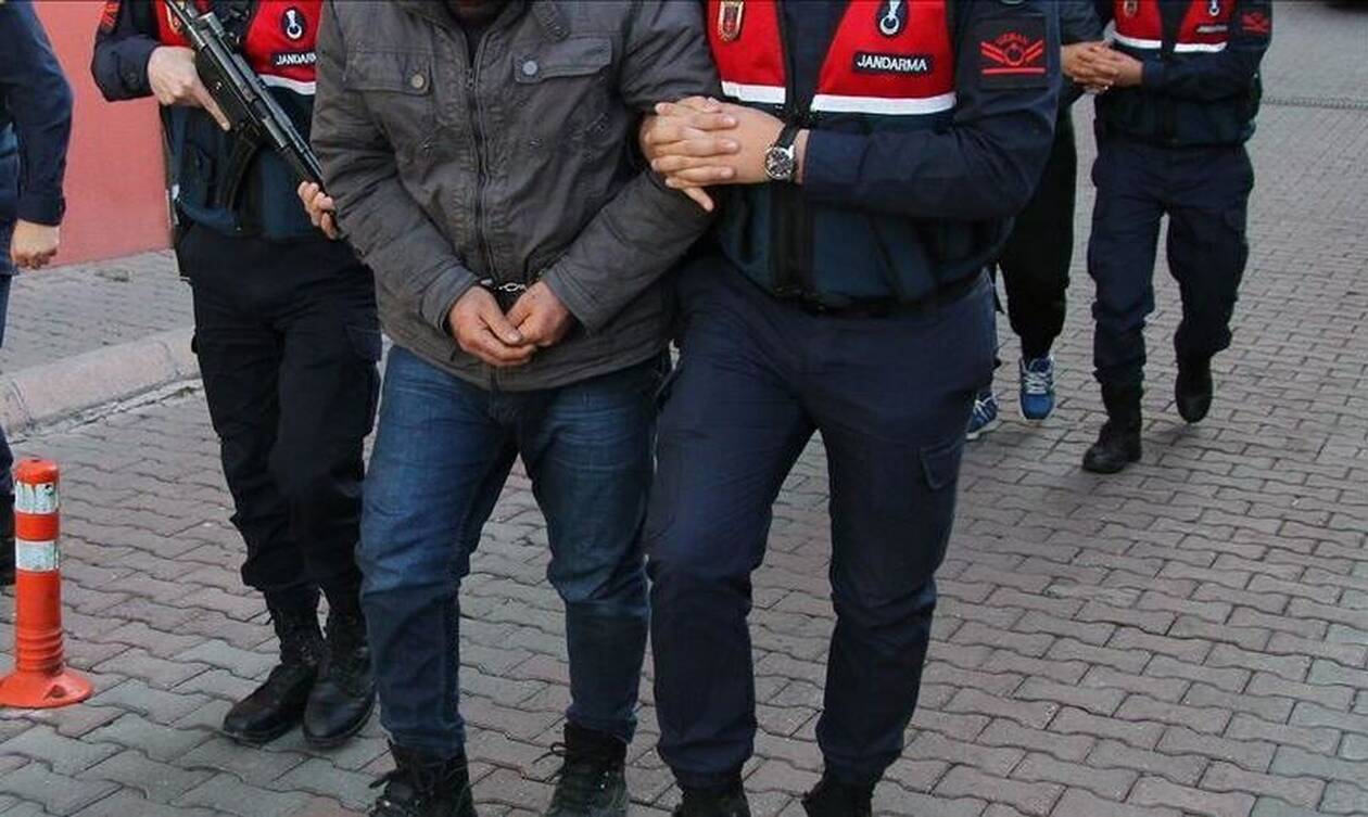 Άγρια δολοφονία: Πατέρας σκότωσε με 20 σφαίρες την κόρη επειδή δεν του είπε πού είναι η πρώην του