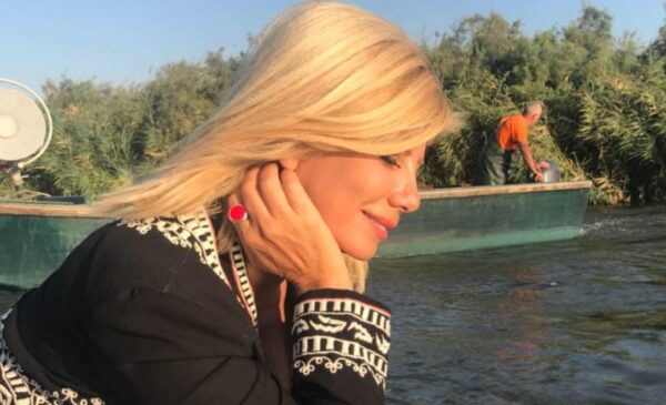 Πρωτιά και την Τετάρτη για τις “Αλήθειες με τη Ζήνα” σε όλα τα κοινά