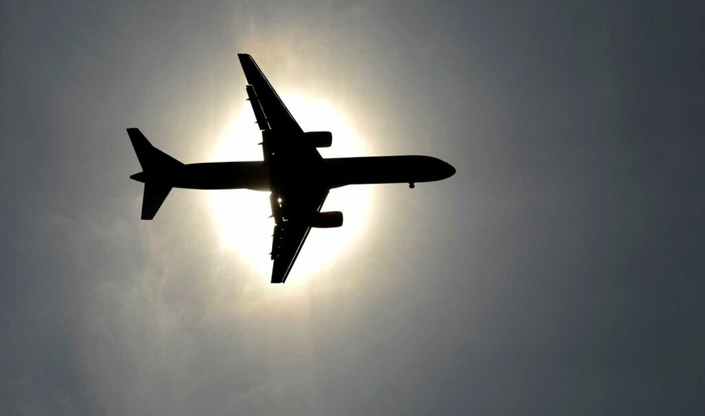 Πτήση: Έπαθε ανακοπή πάνω από τον Βόρειο Πόλο σε αεροπλάνο με 56 καρδιολόγους