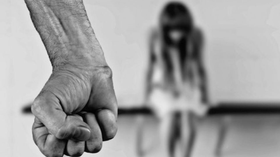 Ρόδος: Δίωξη σε 62χρονο – Κατηγορείται ότι κακοποιούσε σεξουαλικά δυο αδερφές όταν ήταν 6 και 9 ετών