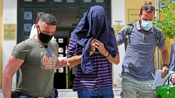 Νέα Σμύρνη: Σήμερα στο αυτόφωρο ο 22χρονος επιδειξίας – Συνδέεται και με απόπειρες βιασμού;