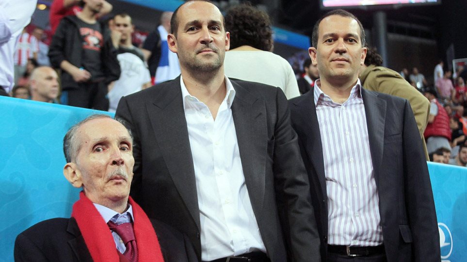 Κωνσταντίνος Αγγελόπουλος: H θλίψη του Θεόδωρου, η σύγκρουση και ο «πόλεμος» με τα παιδιά του