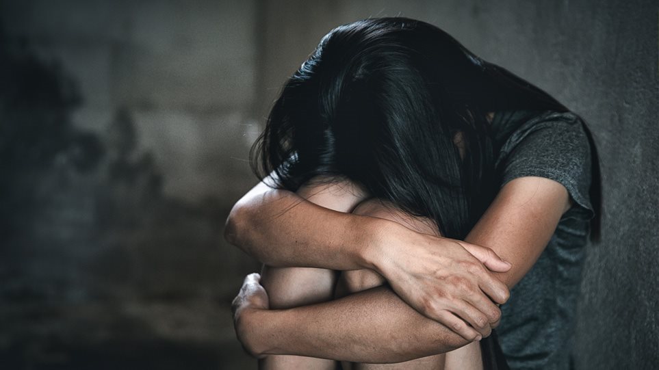Ηράκλειο: Ανήλικη κατήγγειλε βιασμό επειδή καθυστέρησε να γυρίσει στο σπίτι