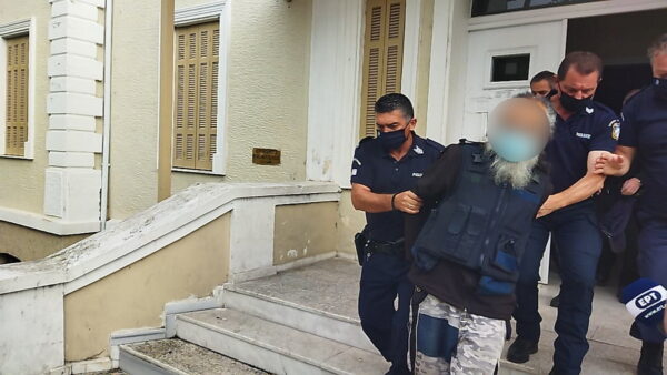 Ισόβια και 26 χρόνια κάθειρξη στον 46χρονο για την επίθεση με τσεκούρι στη ΔΟΥ Κοζάνης