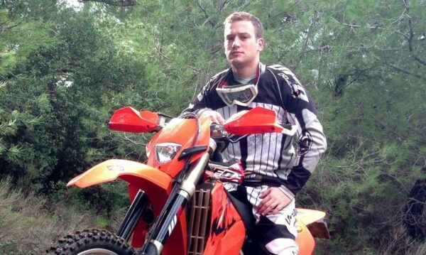 Δολοφονία στα Γλυκά Νερά: Σχεδίαζε να διαφύγει στο εξωτερικό ο 32χρονος πιλότος