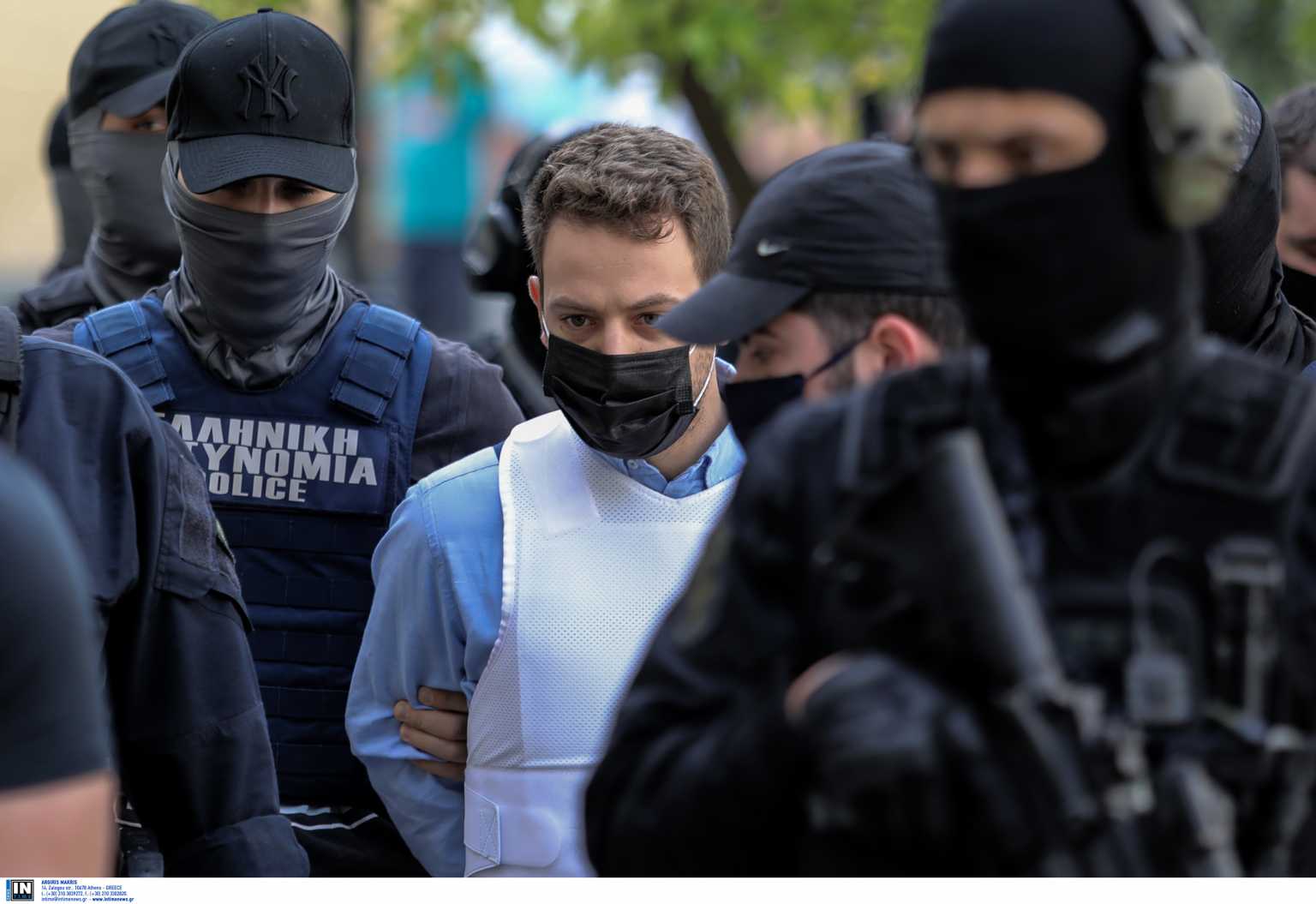 Γλυκά Νερά: Τρεις λέξεις είπε στους δημοσιογράφους ο συζυγοκτόνος πριν πάει Κορυδαλλό