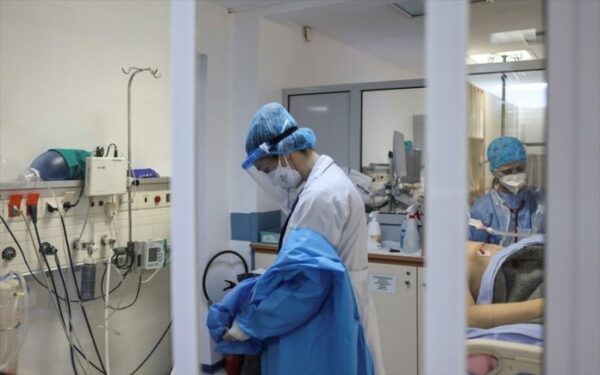 Κρήτη-Οικογενειακή τραγωδία: Έφυγε ο άνδρας, χαροπαλεύει η γυναίκα