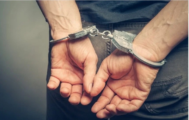 Το γράμμα απόγνωσης του 47χρονου προφυλακισμένου προπονητή για σεξουαλικής κακοποίηση 14χρονης: ΕΙΜΑΙ ΑΘΩΟΣ!!!… Και είναι ΑΔΙΚΟ!!!