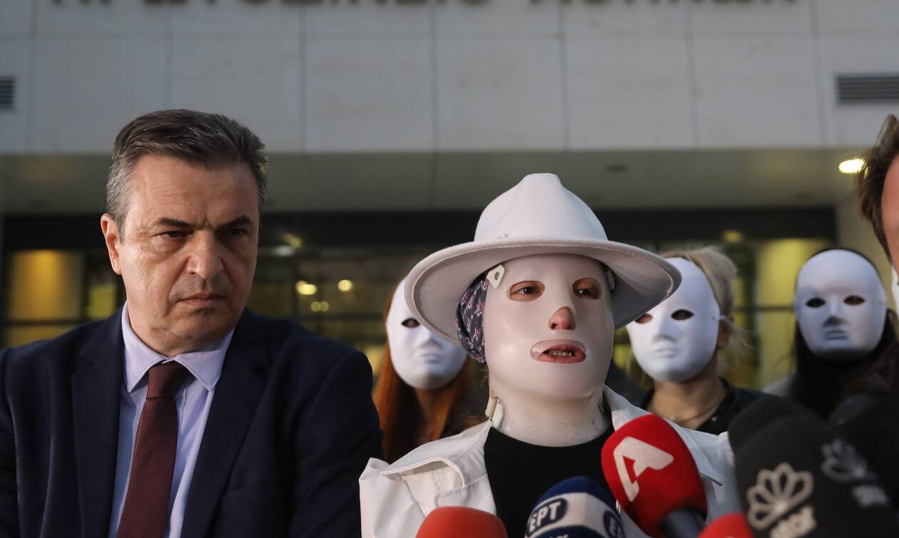 Ιωάννα Παλιοσπύρου: Συγκλονιστικές στιγμές μετά την απόφαση του Δικαστηρίου – «Σας ευχαριστώ όλους»