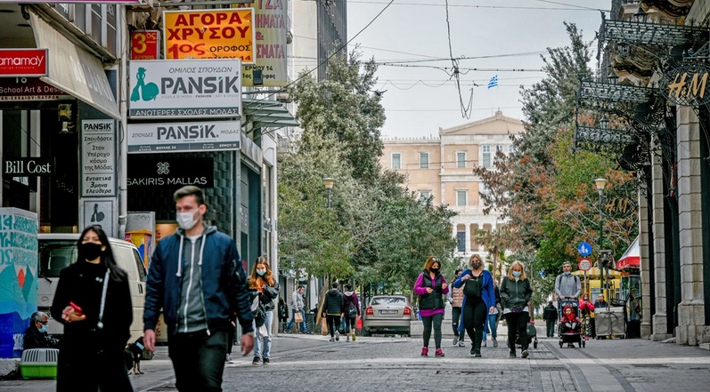 Κορονοϊός: Φόβοι για «έκρηξη» στην Αττική μετά τις γιορτές – Γιατροί του δημοσίου θα χειρουργούν στον ιδιωτικό τομέα