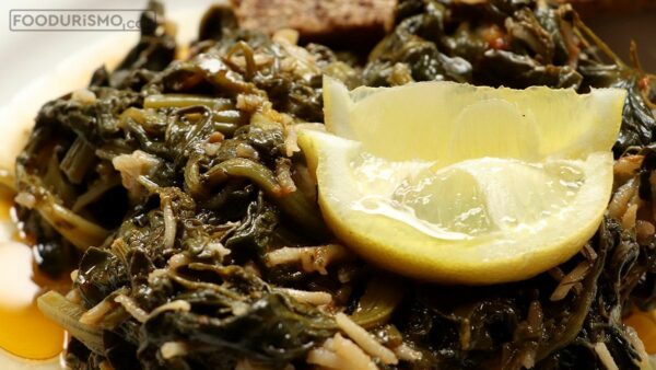 Πως να φτιάξεις το πιο ζουμερό και νόστιμο σπανακόρυζο με… κοκκινάδι!