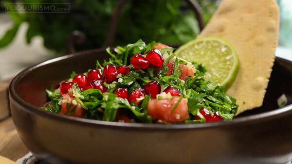 Δροσερό ταμπουλέ: Η Λιβανέζικη μαϊντανοσαλάτα