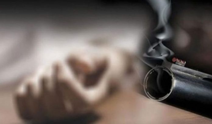 Από τα “φώτα” και τις μεγάλες πίστες της Αθήνας στην αυτοκτονία