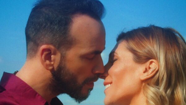 Ο Πάνος Μουζουράκης έπαθε… «Αγάπη»!