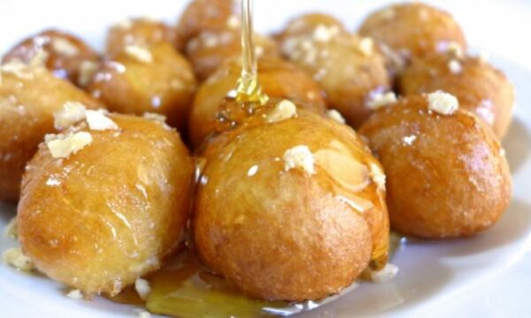 Αγιορείτικοι αφράτοι λουκουμάδες!