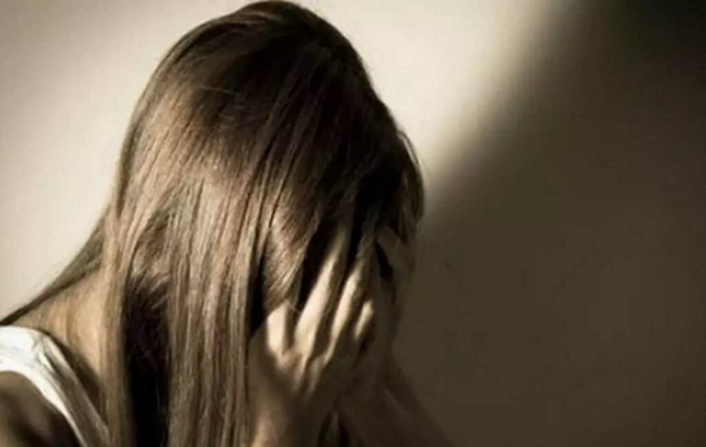 Καταγγελία για ομαδικό βιασμό  24χρονης στη Θεσσαλονίκη: «Τσουνάμι» οι καταγγελίες για τους εμπλεκόμενους