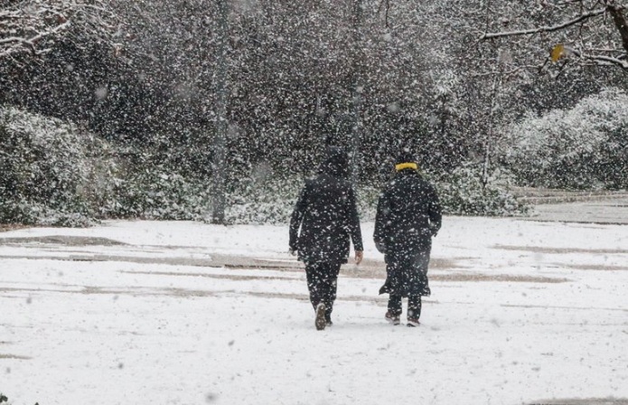 Κακοκαιρία «Μπάρμπαρα»: Πού θα χιονίσει τις επόμενες ώρες, επικαιροποίηση του έκτακτου δελτίου