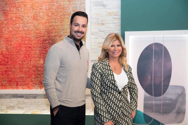 Πρωτιά σε όλα τα κοινά για τις “Αλήθειες με τη Ζήνα”