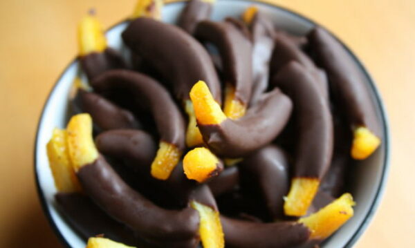 Η ιδανική συνταγή για να παντρέψετε σοκολάτα και πορτοκάλι!