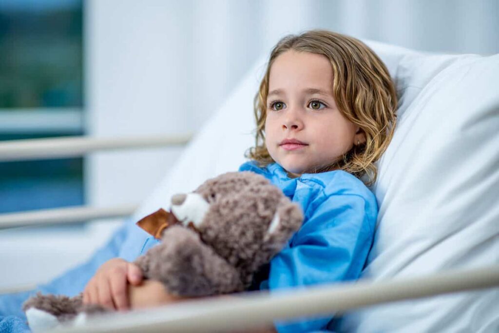 CDC: Καλούν τους γιατρούς να αναφέρουν ύποπτα κρούσματα ηπατίτιδας άγνωστης αιτιολογίας σε παιδιά