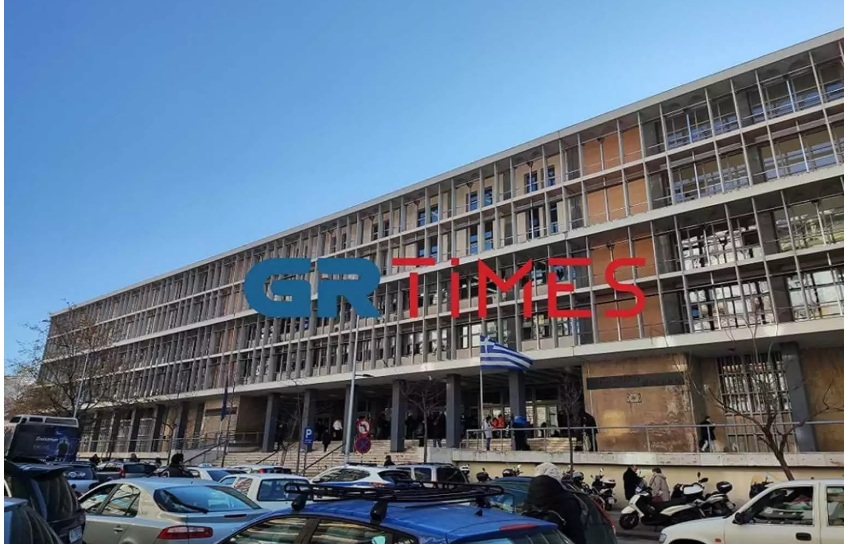 Θεσσαλονίκη: Ανατριχιαστικές λεπτομέρειες για τον πατέρα που βίαζε τις ανήλικες φίλες των παιδιών του