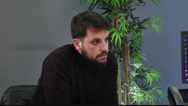 Πάτρα – Μάνος Δασκαλάκης: «Θα παραδώσω στη Δικαιοσύνη το ηχητικό με τις απειλές της Ρούλας Πισπιρίγκου»