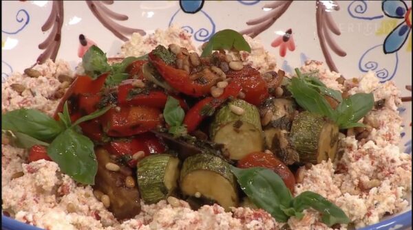 Μπριάμ λαχανικών με πικάντικη ξινομυζήθρα Κρήτης