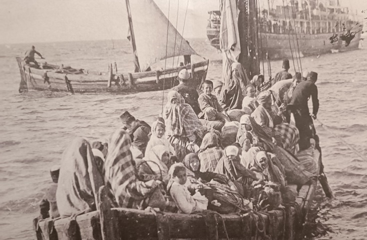 “Αλήθειες με τη Ζήνα”: 100 χρόνια από τη Μικρασιατική Καταστροφή-Οι συγκινητικές μαρτυρίες προσφύγων