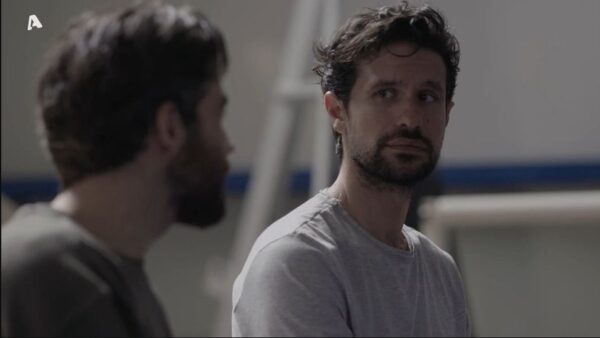 Σασμός-Sneak Preview:  Ο Αστέρης “βλέπει” στον Σταύρο τον τρόπο να πλησιάσει ξανά την Αργυρώ