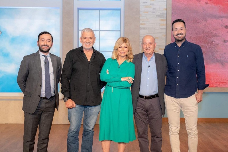 Συνεχίζει με πρωτιές και υψηλή τηλεθέαση η Ζήνα Κουτσελίνη και οι “Αλήθειες με τη Ζήνα”