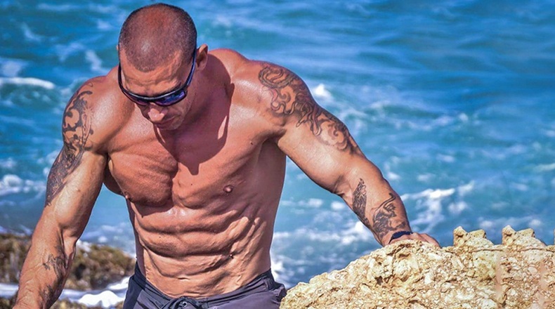 «Ροζ» βίντεο και φωτογραφίες σεξουαλικού περιεχομένου «συνόδευαν» το τελευταίο e-mail του 50χρονου γυμναστή – «Με απειλούσε ότι θα με καταστρέψει» λέει η γυναίκα-«αράχνη»