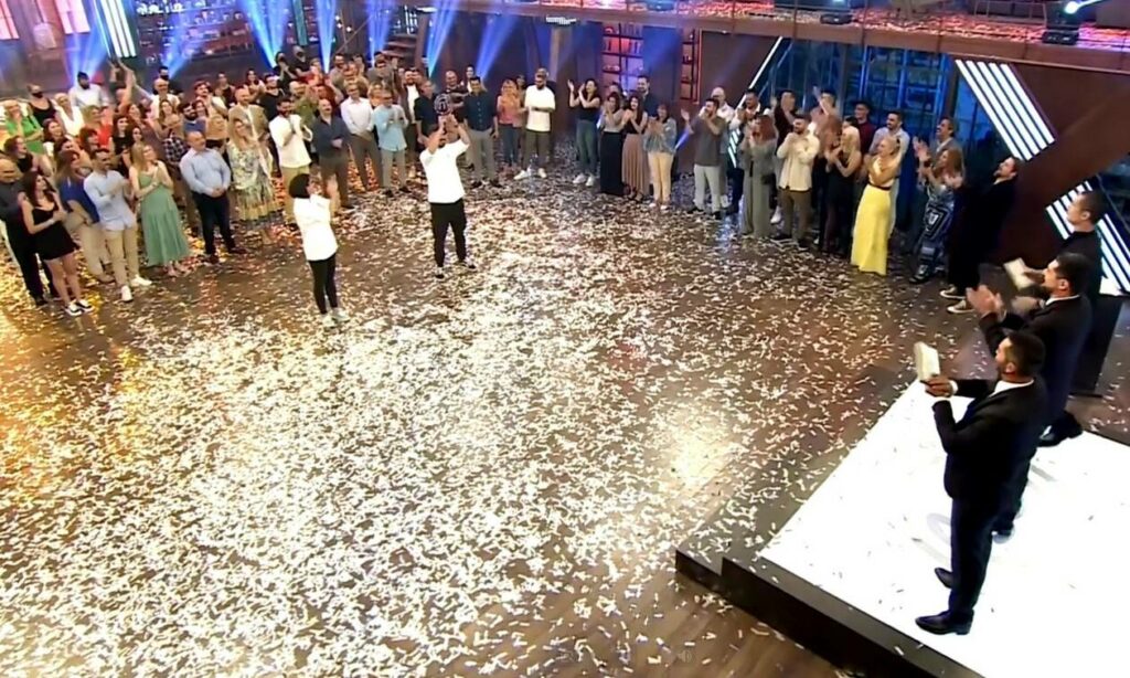 MasterChef 2022: Ο Παναγιώτης Κουμουνδούρος είναι ο μεγάλος νικητής του μαγειρικού διαγωνισμού